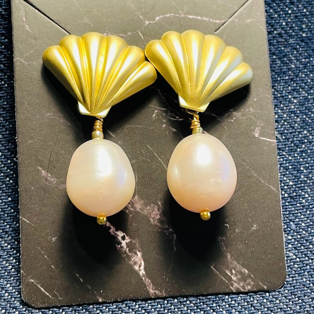 AAA Freshwater Natural Pearl 15x13mm Dangle Earrings 1 1/2” Handmade Artisan NEW